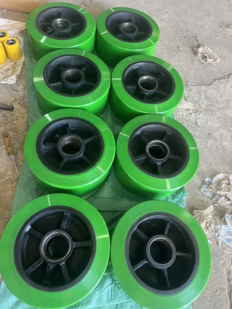 Bánh xe nâng PU dùng cho xe nâng tải trọng nặng